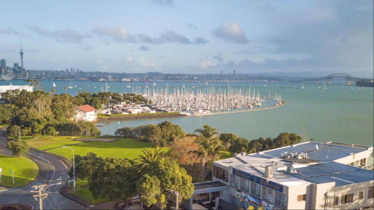 Ocean Breeze Hotel Auckland Buitenkant foto
